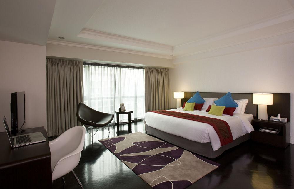 Fraser Place Manila Makati City Exterior photo
