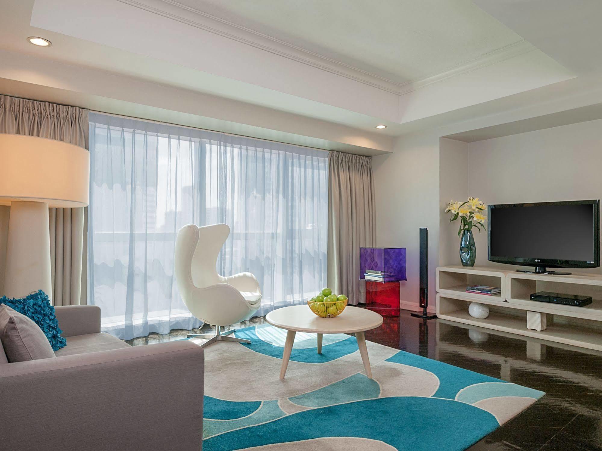 Fraser Place Manila Makati City Exterior photo