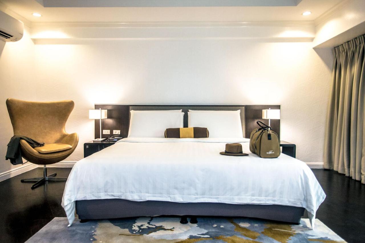 Fraser Place Manila Makati City Exterior photo